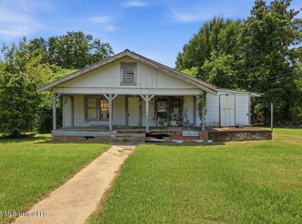 106 W Bell Avenue, Mendenhall, MS 39114