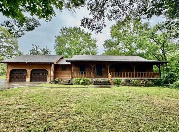 217 Cedar St, CHATSWORTH, GA 30705