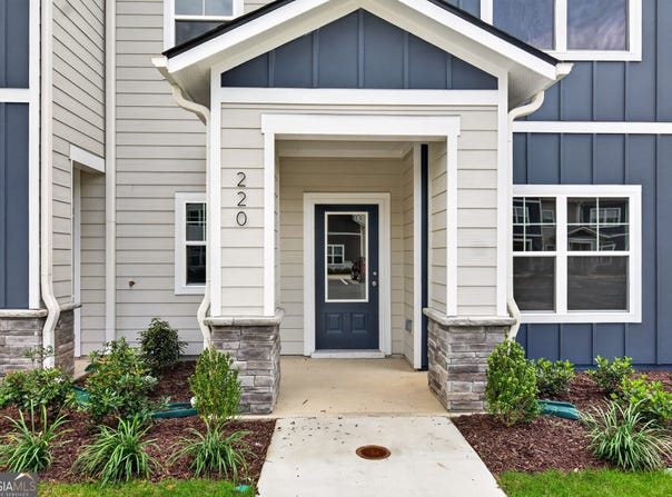 218 Rooker Drive, Lagrange, GA 30241