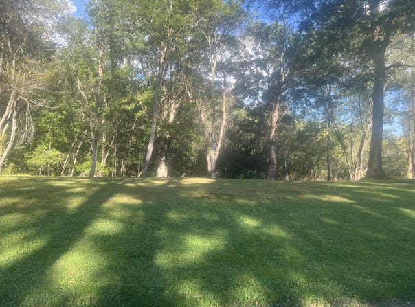 Maple Drive, Rupert, WV 25984