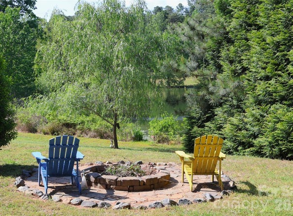 2325 Perry Road, Denver, NC 28037