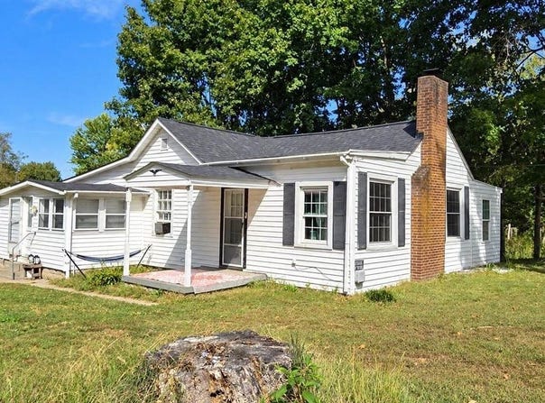 12 Railroad Avenue, Eastview, KY 42732