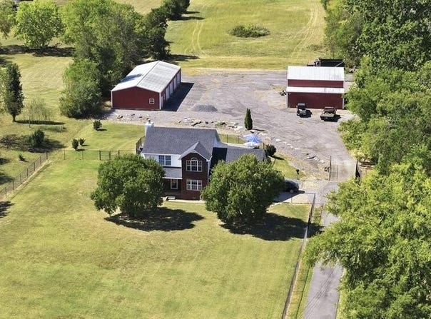 4612 Midland Rd, Christiana, TN 37037-5302