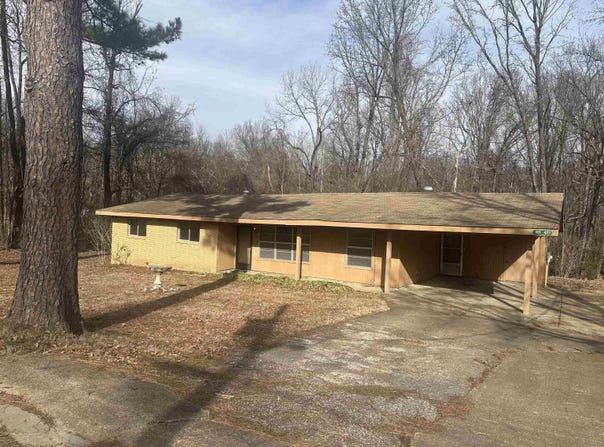 111 SFC 421, Forrest City, AR 72335
