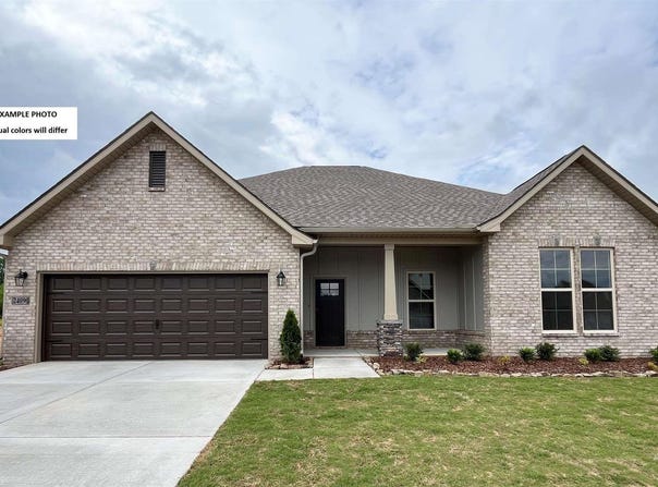 5248 Adeline Cir, Pace, FL 32571