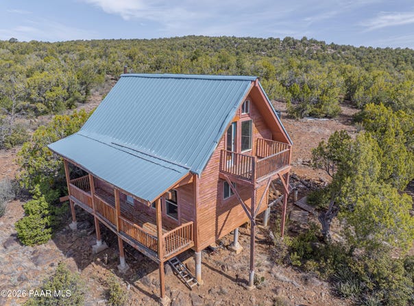 48370 N Ringtail Cat Way, Seligman, AZ 86337