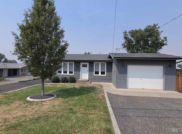 1933 Grelle Ave., Lewiston, ID 83501