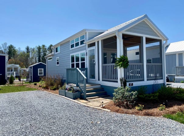 57 Breezy Meadow Lane, Flat Rock, NC 28731