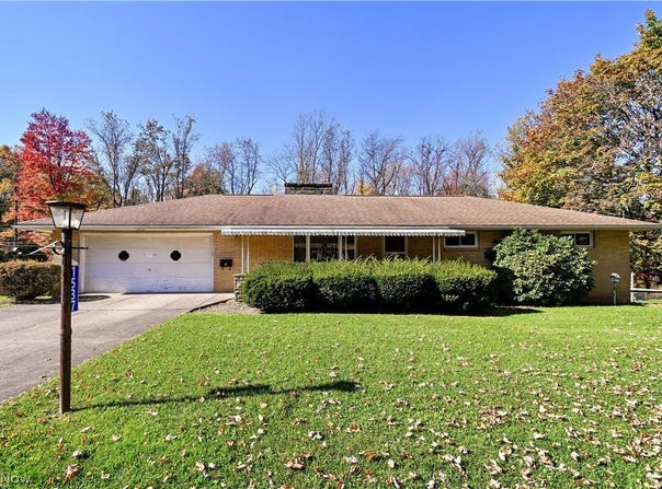 1537 Corrib Avenue NW, Canton, OH 44708