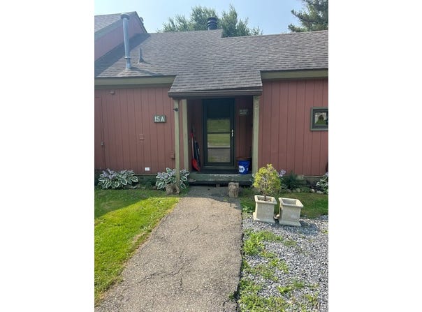 2016 Alpha Circle, Cortland, NY 13045