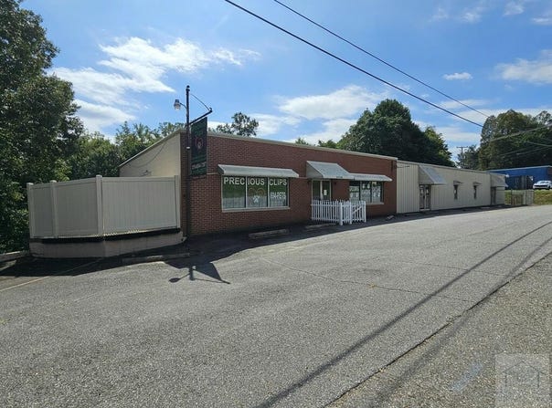21702 Jeb Stuart Hwy, Stuart, VA 24171