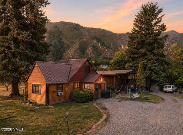 1205 Riverside Drive, Glenwood Springs, CO 81601