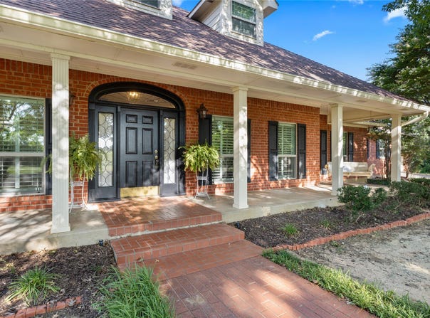 200 County Road 2130, Gainesville, TX 76240