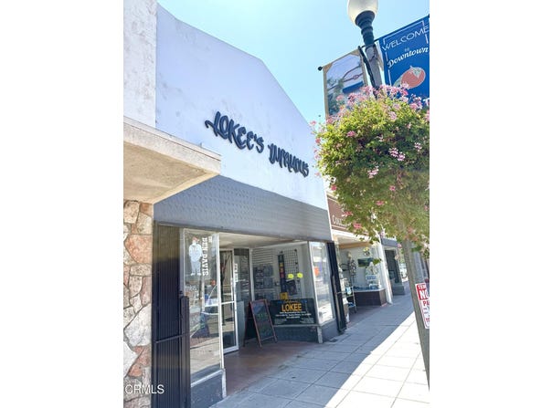 912 E Main Street, Santa Paula, CA 93060