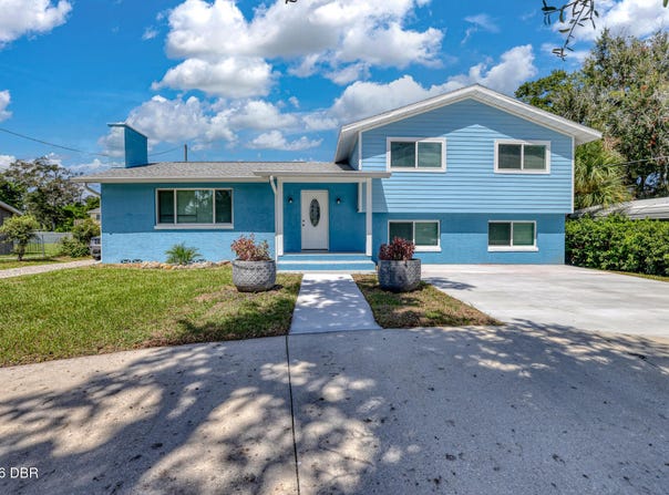 61 Division Avenue, Ormond Beach, FL 32174