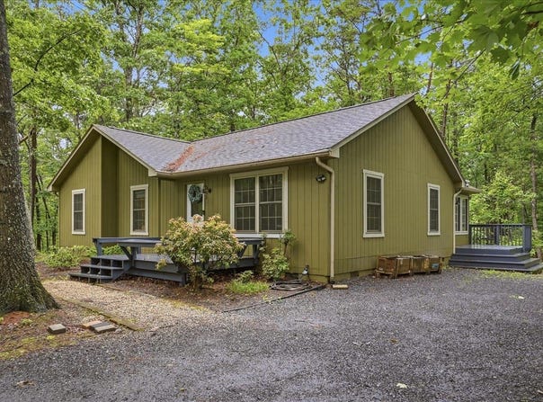 323 PALMER RD, BASYE, VA 22810