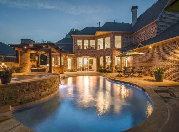 1304 Overland Drive, Murphy, TX 75094