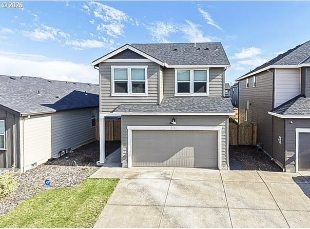 2743 V St, Springfield, OR 97477