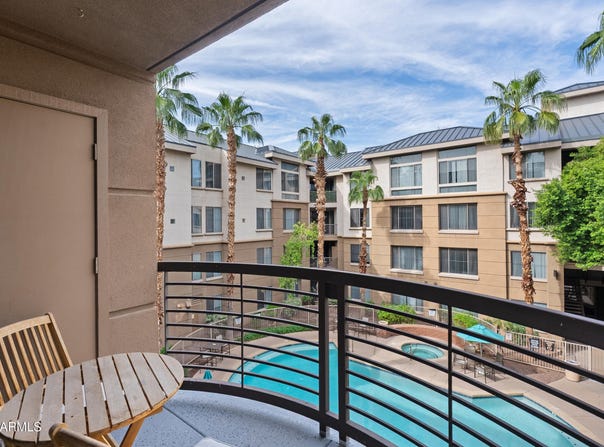 1701 E COLTER Street, Phoenix, AZ 85016