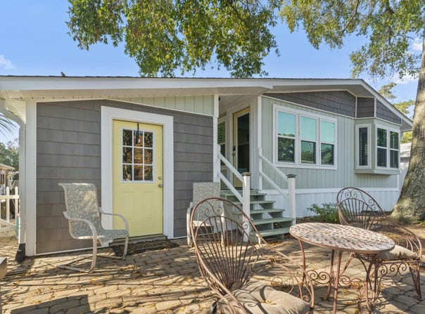 460 Fair Oaks Dr., Surfside Beach, SC 29575