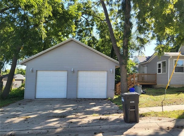 1400 13th Avenue, Marion, IA 52302