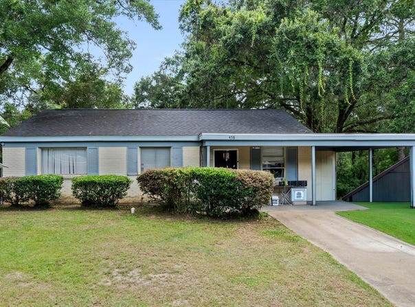 458 Yevonne Curv, Mobile, AL 36609