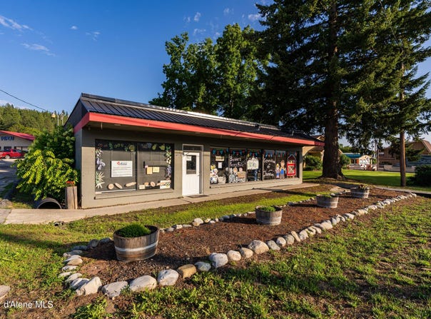 6665 Main St, Bonners Ferry, ID 83805