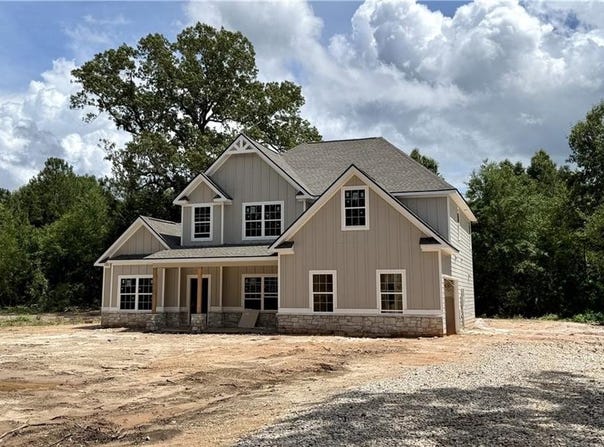 100 OWENS Road, FT MITCHELL, AL 36856