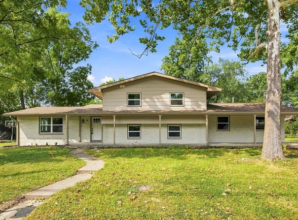 1941 Indian Trail Drive, West Lafayette, IN 47906