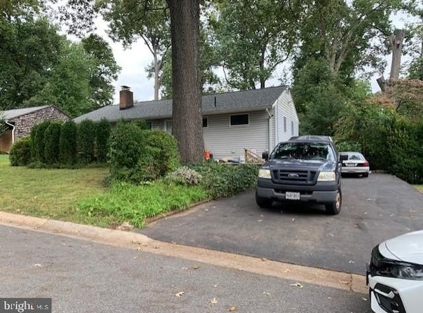 112 ROLLING RD E, GAITHERSBURG, MD 20877