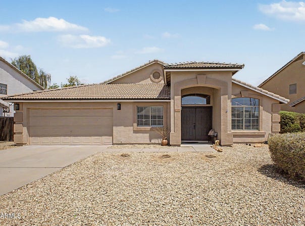 1812 E SAGEBRUSH Street, Gilbert, AZ 85296