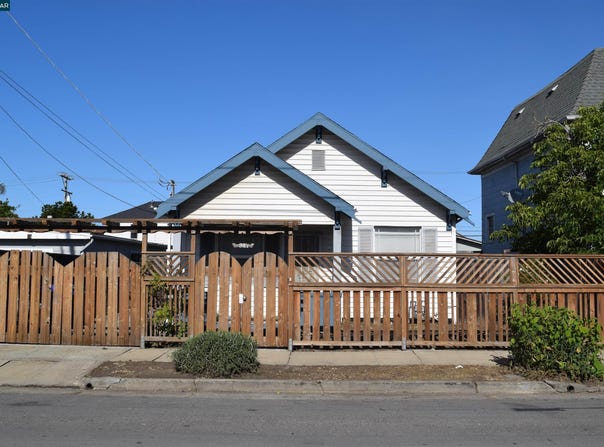 947 8Th St, Richmond, CA 94801