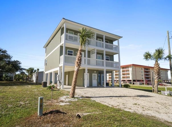 717 Fortner Ave, Mexico Beach, FL 32456