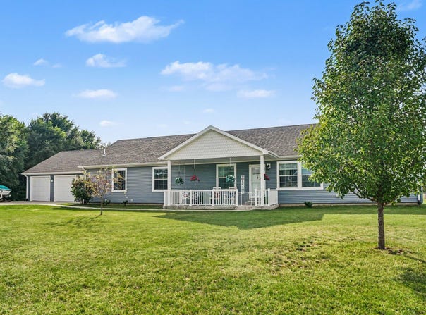 110 Jeremy Street, Constantine, MI 49042