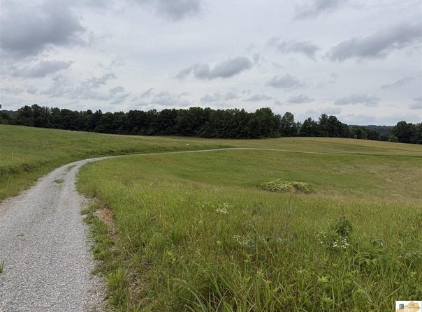 1227 Sand Lick Road, Columbia, KY 42728