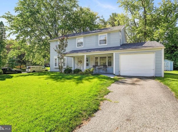 159 MILLBROOK Drive, WILLINGBORO, NJ 08046