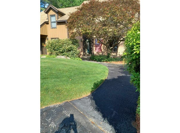 15 Quarry Circle, Milford, NH 03055