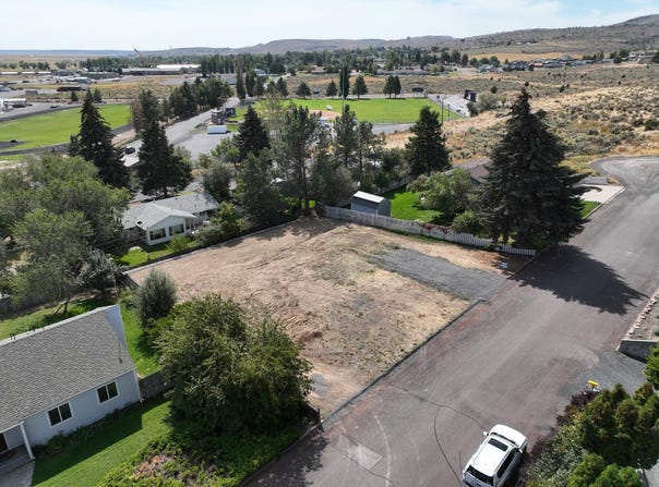 TL 300 Pierce St., Burns, OR 97720