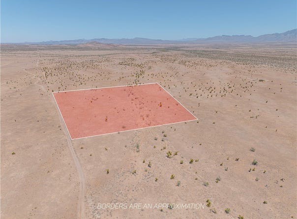 18007 E Reynolds Avenue, Dolan Springs, AZ 86441