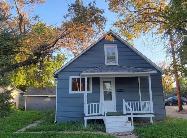 116 NE 8th Avenue, Aberdeen, SD 57401