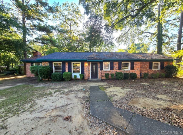 1827 Pinecrest Drive, Montgomery, AL 36107