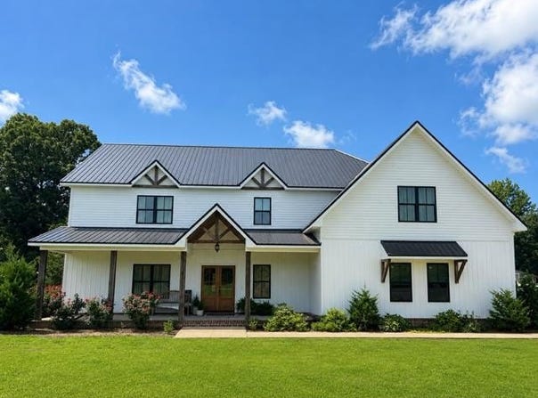 126 A CR 428, PARIS, MS 38949