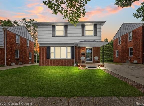 18285 Outer Drive, Dearborn, MI 48128