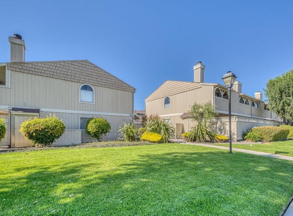 106 W Rossi 11, SALINAS, CA 93901