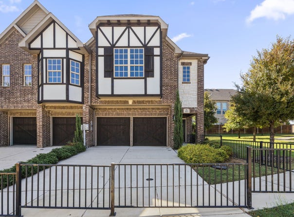 103 Kensington Drive, Lewisville, TX 75067