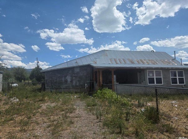 150 Llano De La Llegua, Penasco, NM 87553