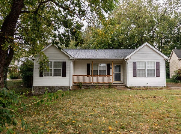 176 Williamsburg Lane, Georgetown, KY 40324