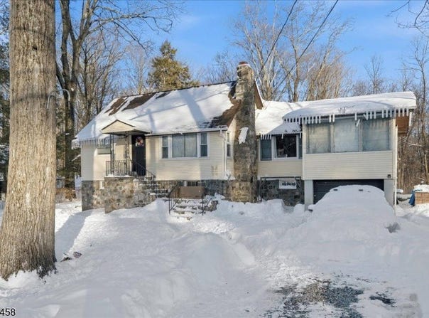 407 Diggles Pl, Vernon Twp., NJ 07422