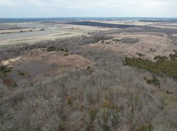 890 NW 100th Rd, Liberal, MO 64762
