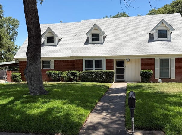 401 Glenhaven Drive, Azle, TX 76020